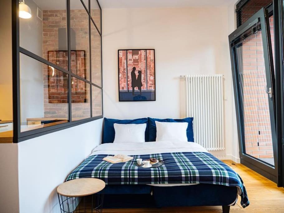 Chic Apartment In Historic Koneser Area Warszawa Eksteriør billede