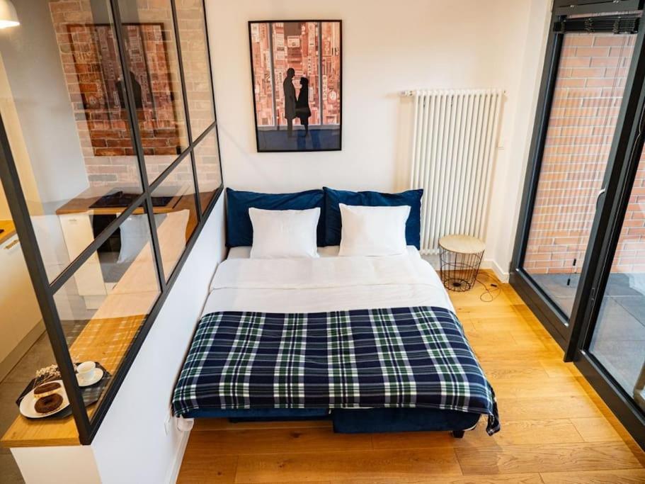 Chic Apartment In Historic Koneser Area Warszawa Eksteriør billede